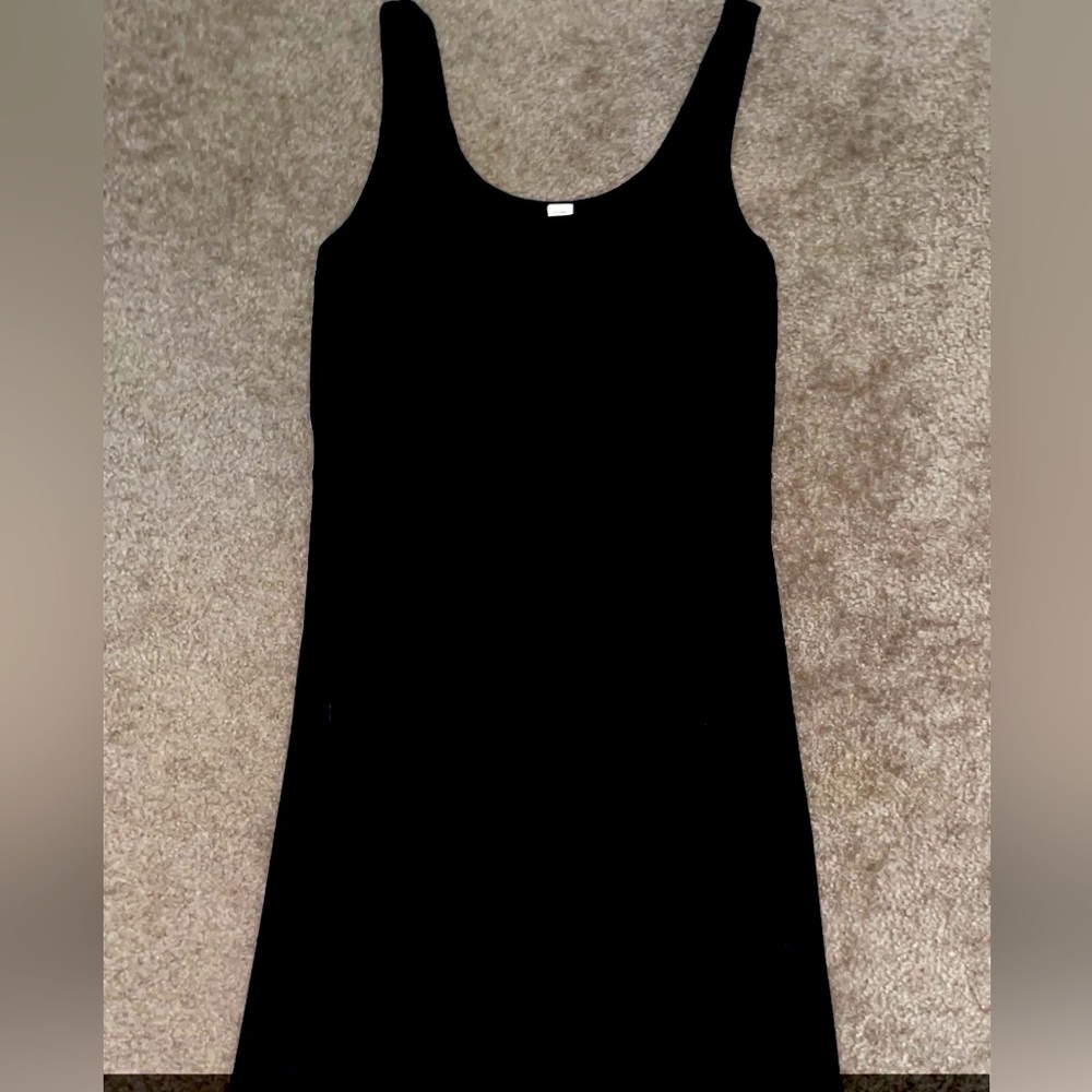 Sleeveless dress